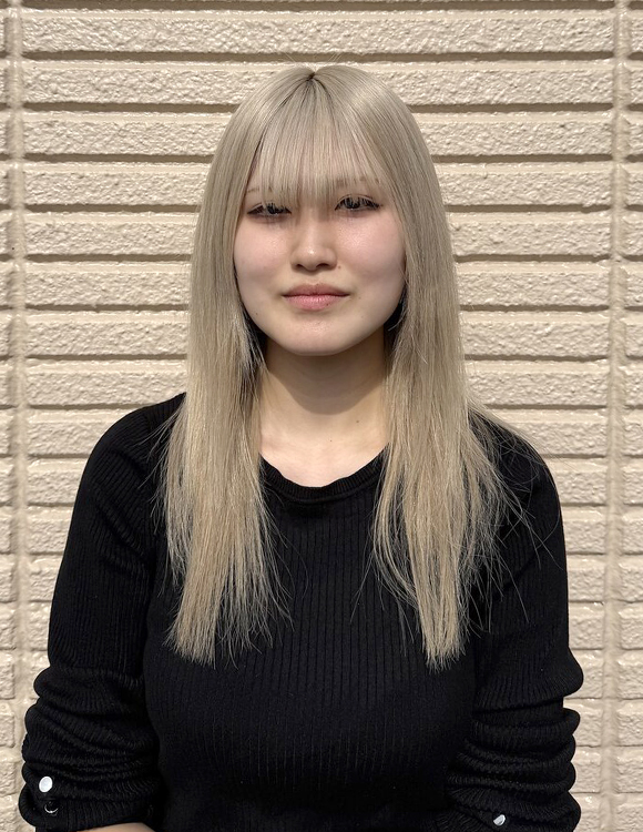 武内　彩奈